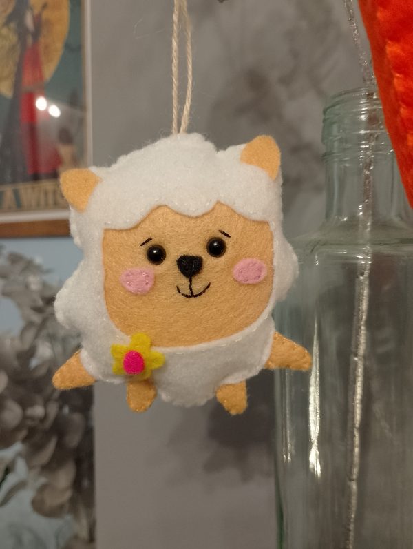Cute Easter character hanging felties. Great for Easter trees - Image 11