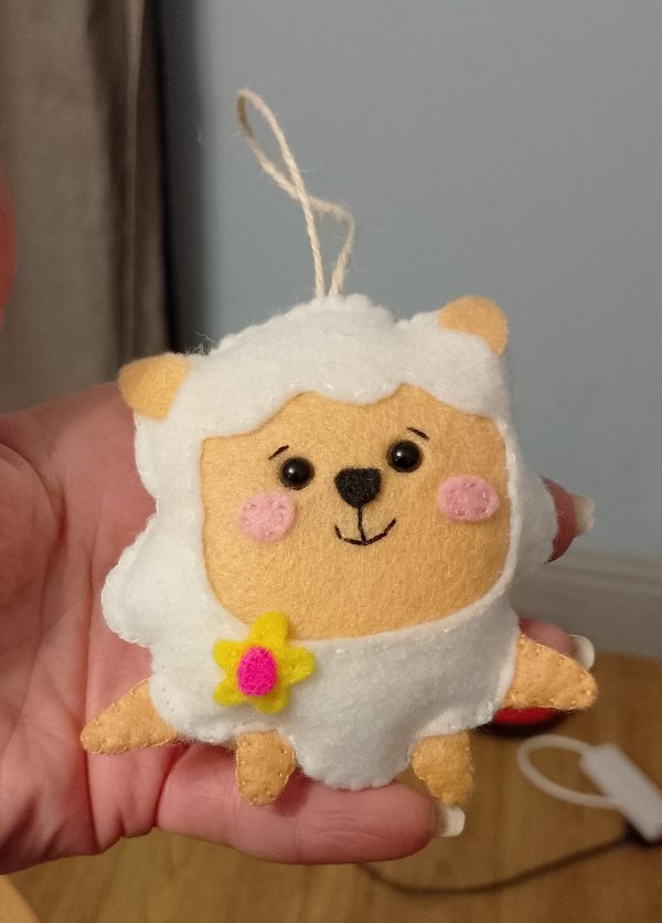 Cute Easter character hanging felties. Great for Easter trees - Image 12