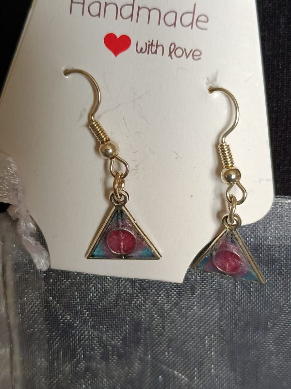 Small Silvertone triangular earrings - Image 3