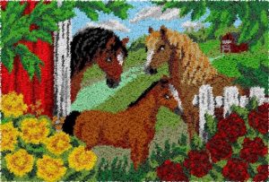 Rug Making Latch Hooking Kit | 3 Horses