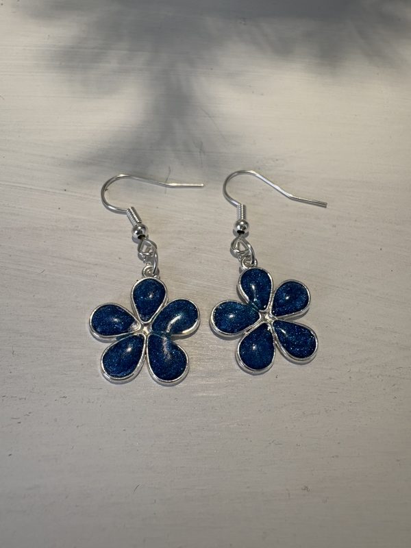 Blue Flower Earrings and Oval Bangle Set - Image 3