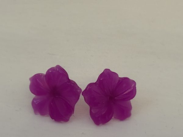 Purple Flower stud earrings - Image 3