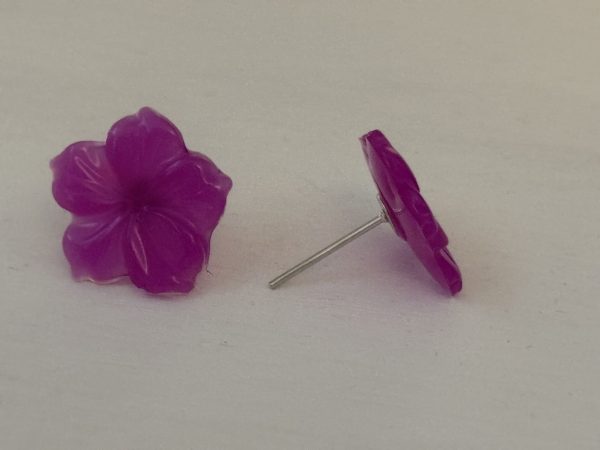 Purple Flower stud earrings - Image 4