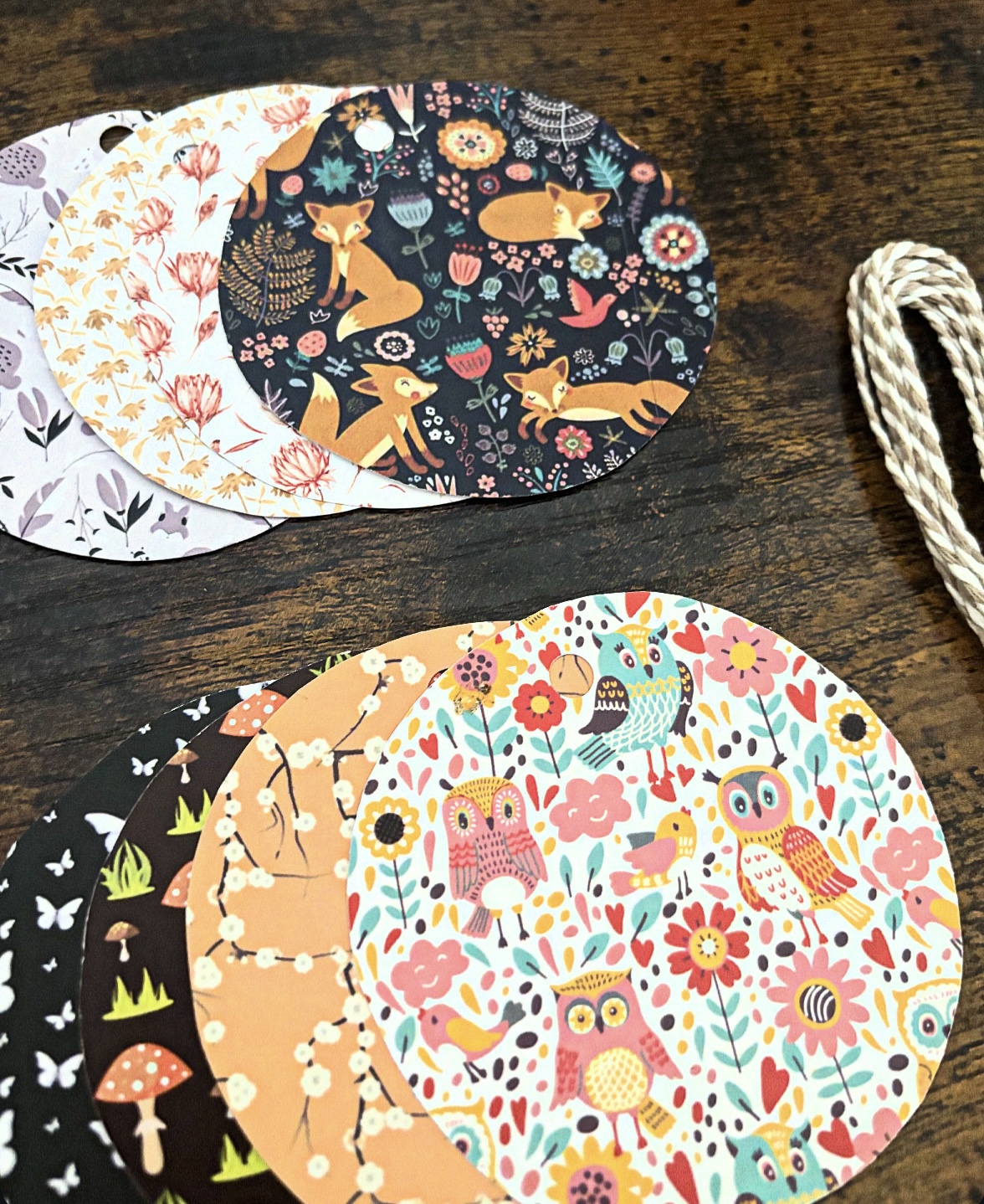 8x forest theme gift tags - Image 2