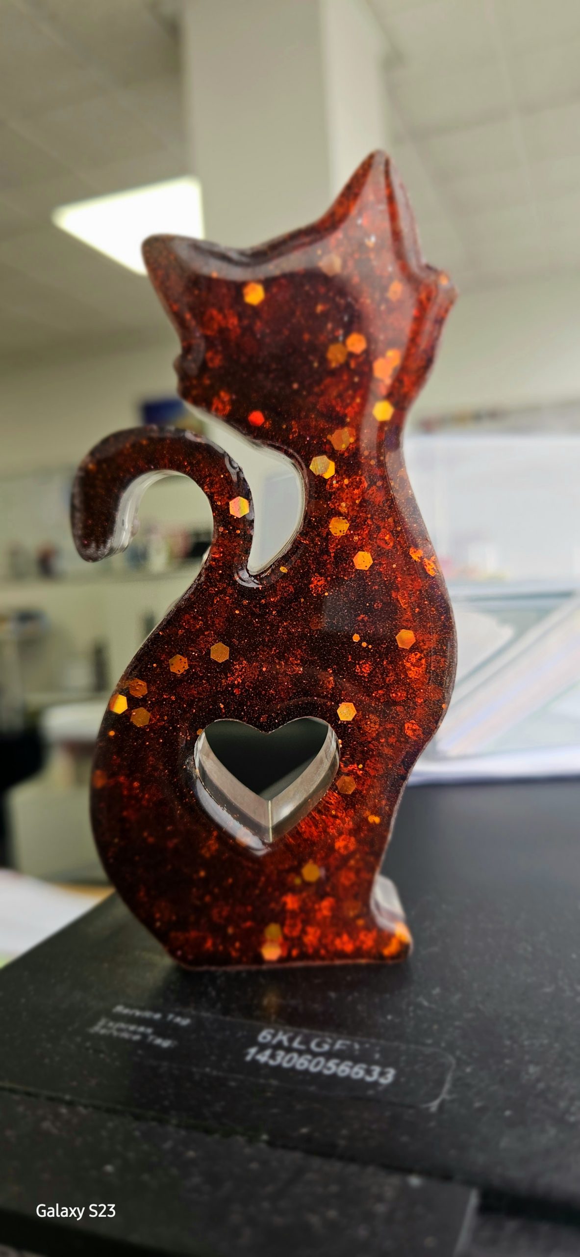 Two sided Resin Cat Ornament/Freestanding keepsake for pet cremation ashes of fur. - Image 2