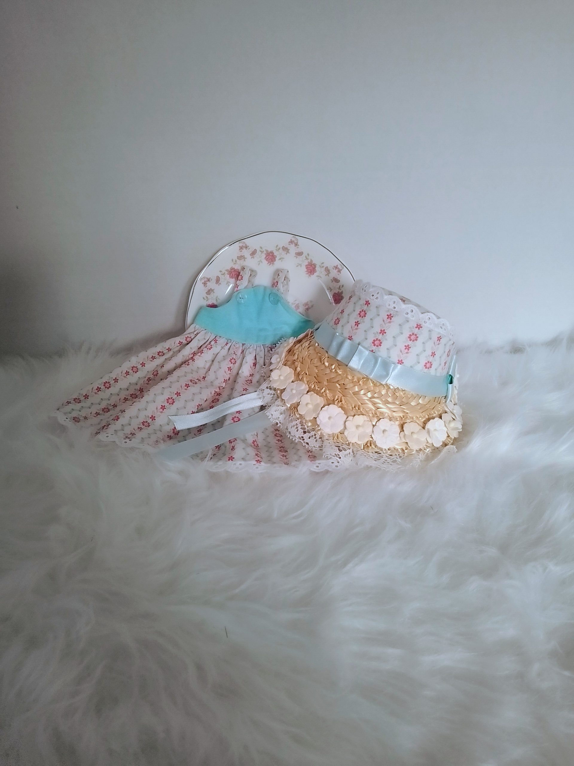 New, high-quality generic, non-branded soft toy cat with unique, custom-made summer dress and poke bonnet by Enchanting World. - Image 6