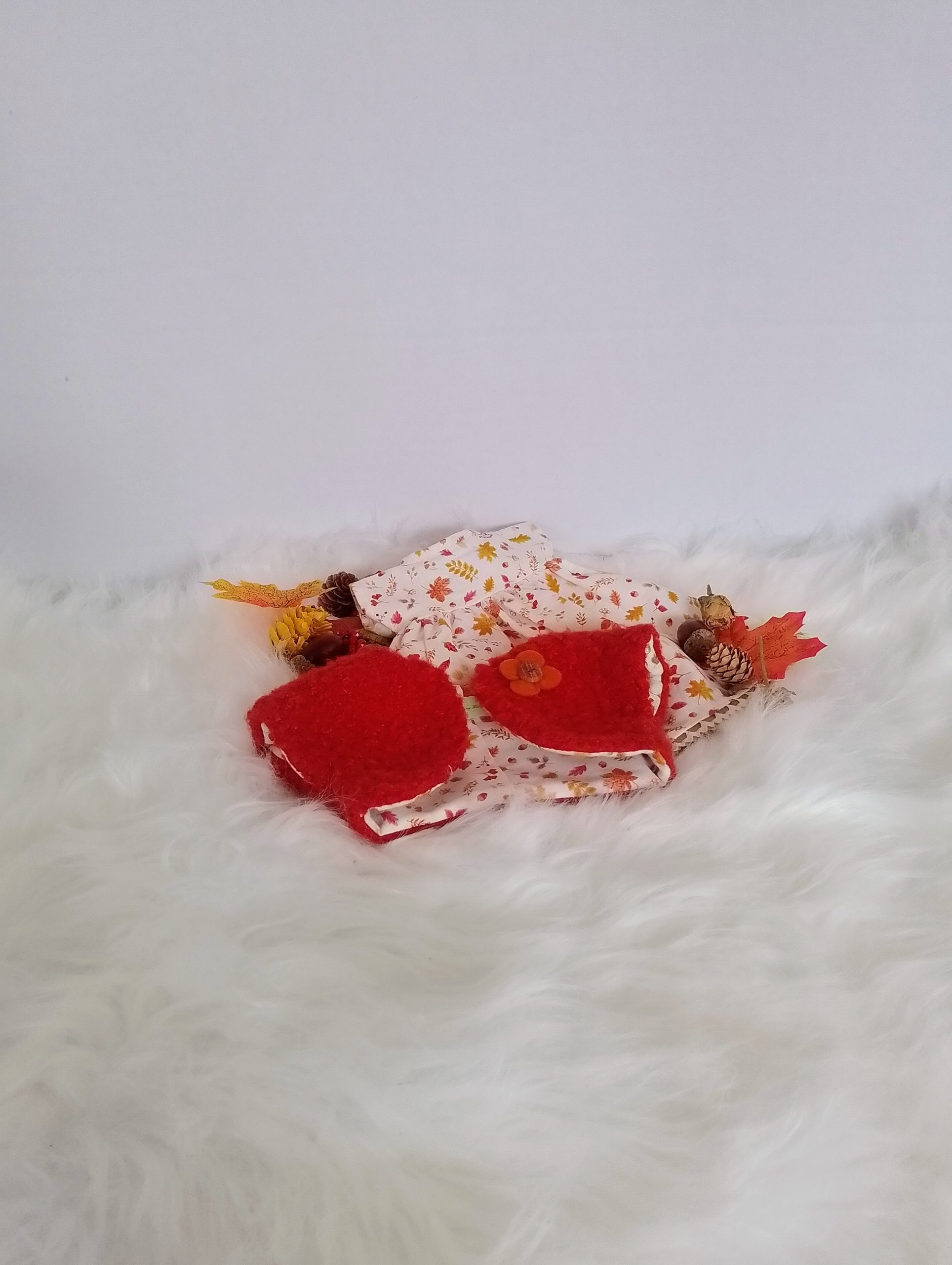 New, high-quality generic, non-branded soft toy fox with unique, custom-made autumn dress, jacket and cloche hat by Enchanting World. - Image 8