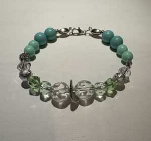 Green, Clear & Silver Beaded Bracelet