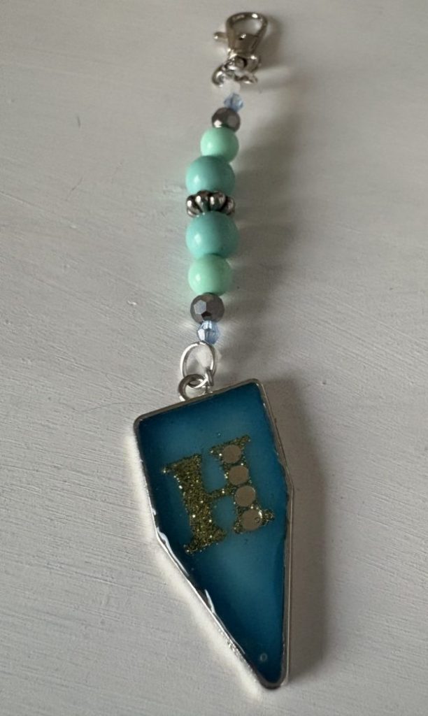 ‘H’ Keychain/Purse Dangle - Crafters' Barn