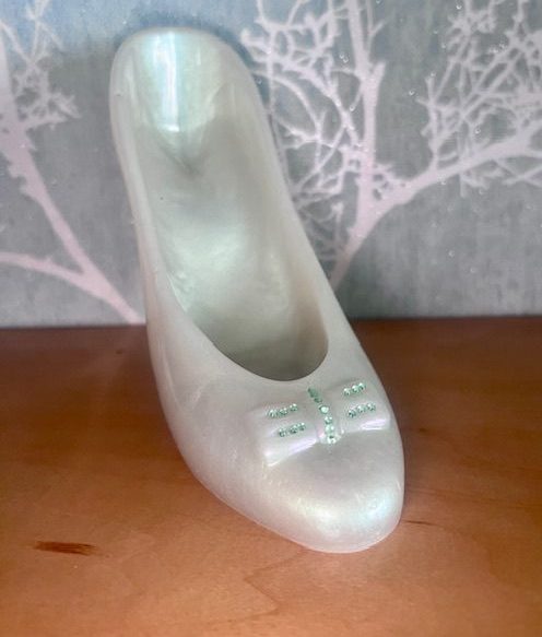 Cinderella's Keepsake - white