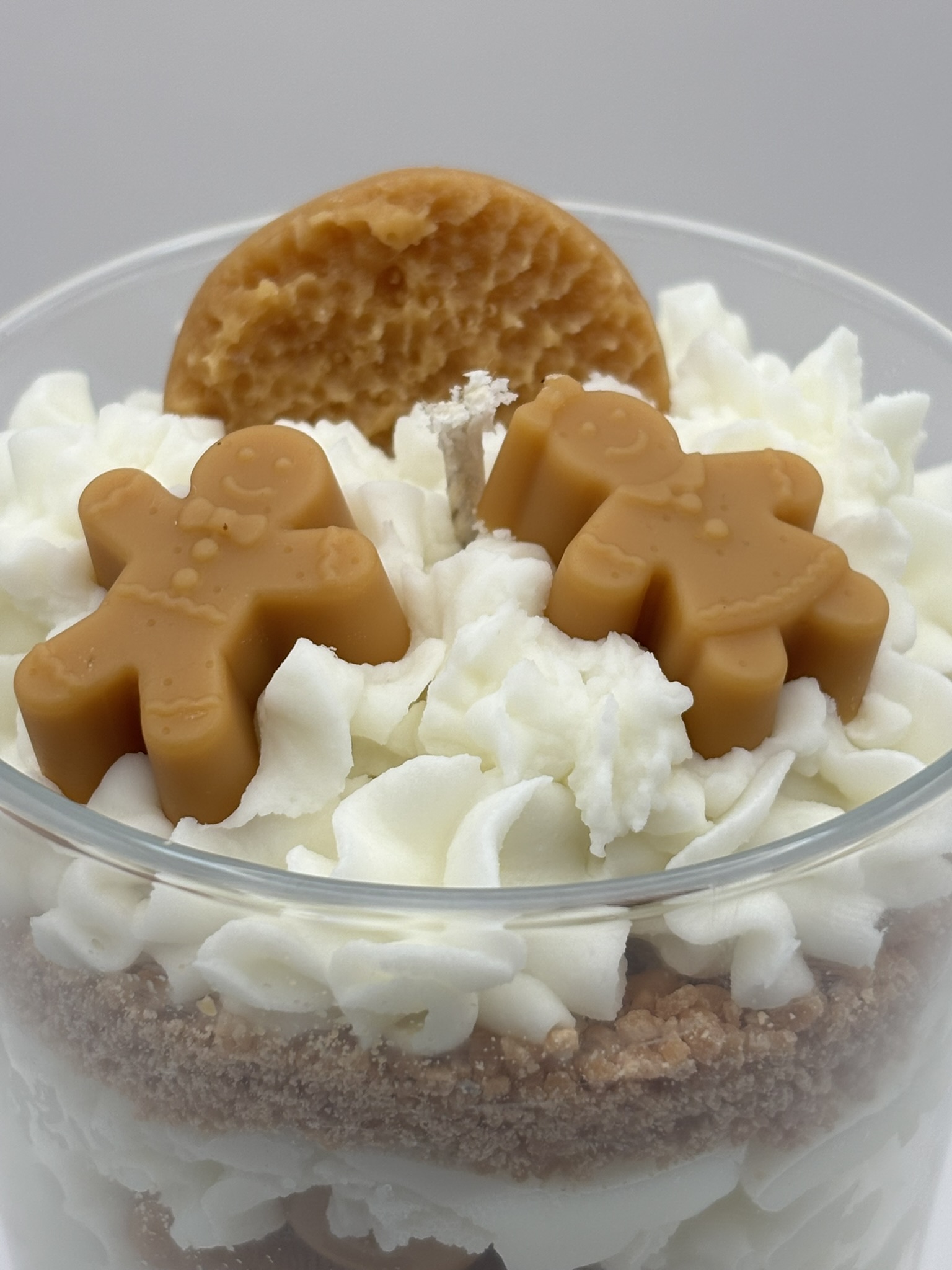 Cosy Gingerbread Soy Wax Candle – Handmade Vegan 250g - Image 7