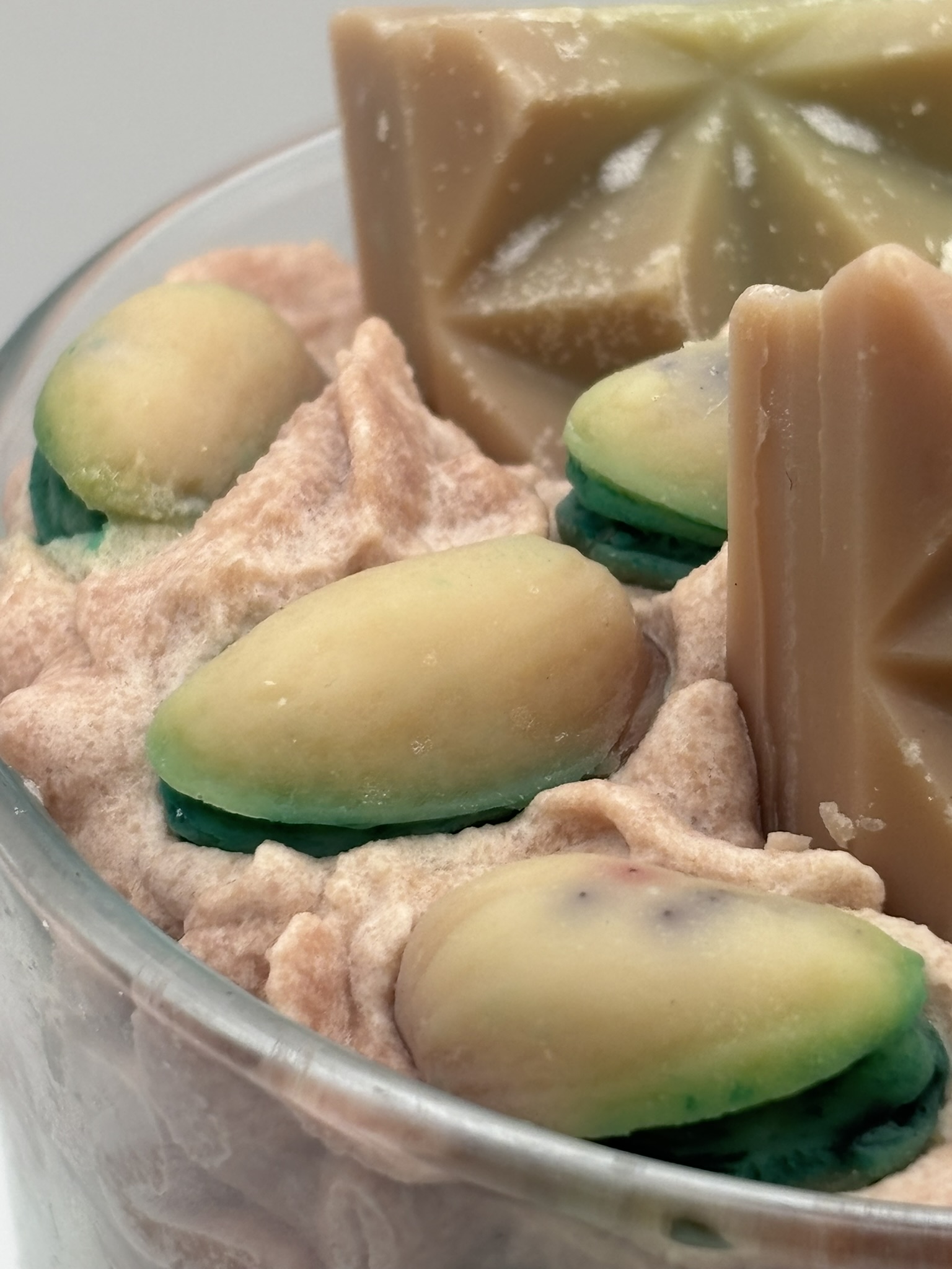 Handmade Dubai Chocolate Pistachio Candle • Soy Wax Dessert Candle • Luxury Scent - Image 7