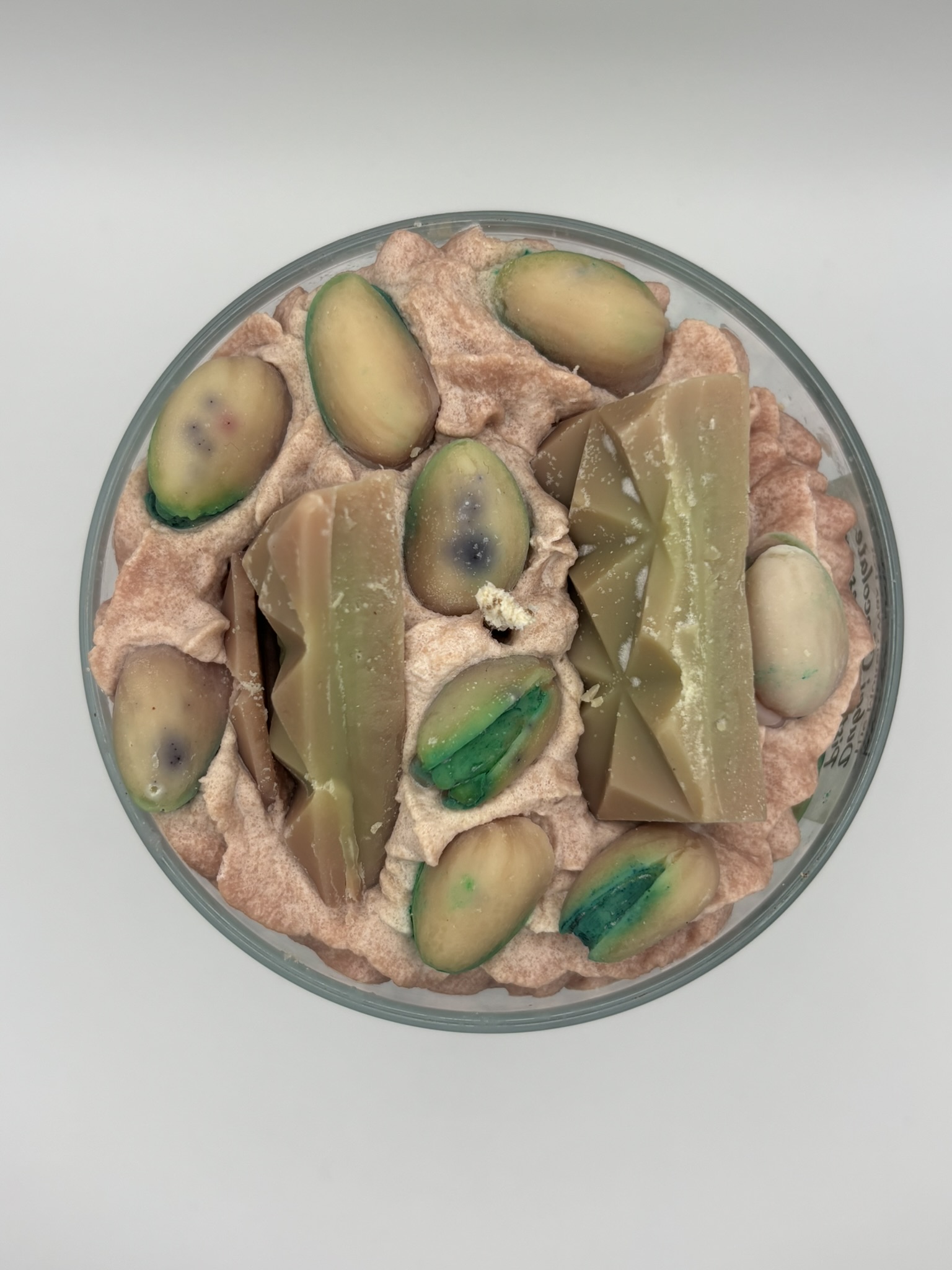 Handmade Dubai Chocolate Pistachio Candle • Soy Wax Dessert Candle • Luxury Scent - Image 9