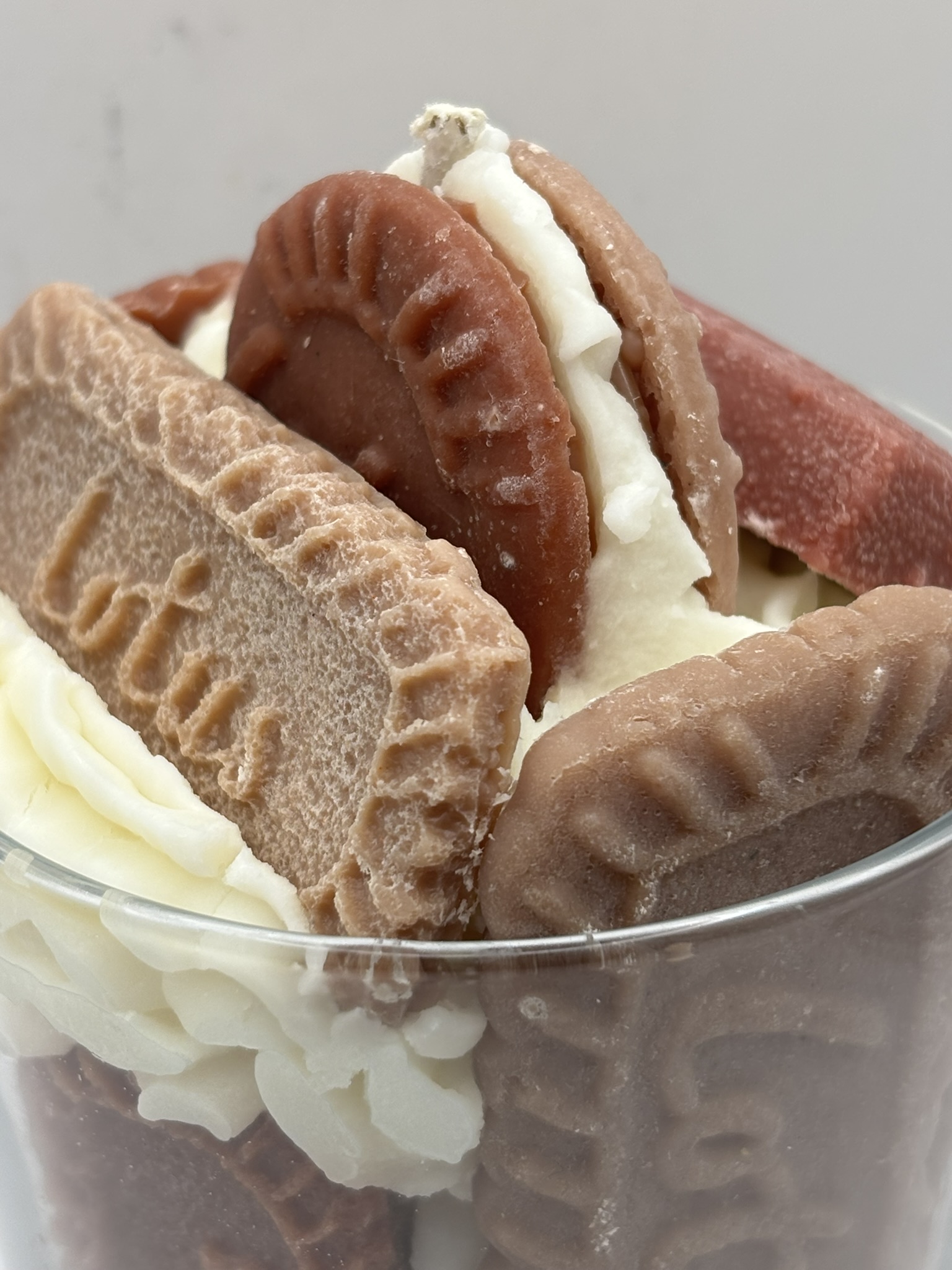 Hand‑Poured Biscoff Dessert Candle – Caramelised Biscuit Soy Wax - Image 6