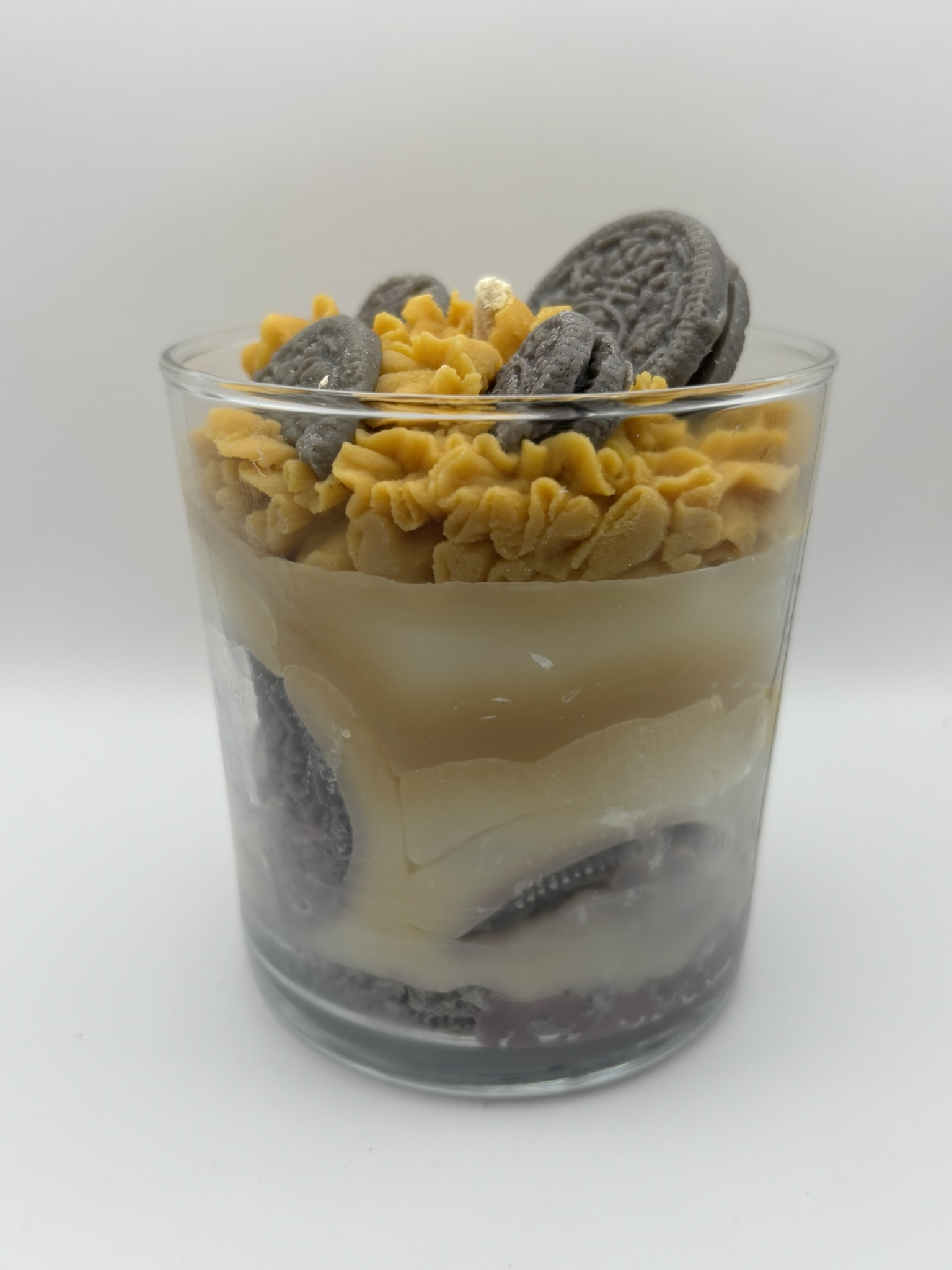 Handmade Cheesecake Candle with Biscuit Base – Vegan Soy Wax Dessert Candle - Image 2