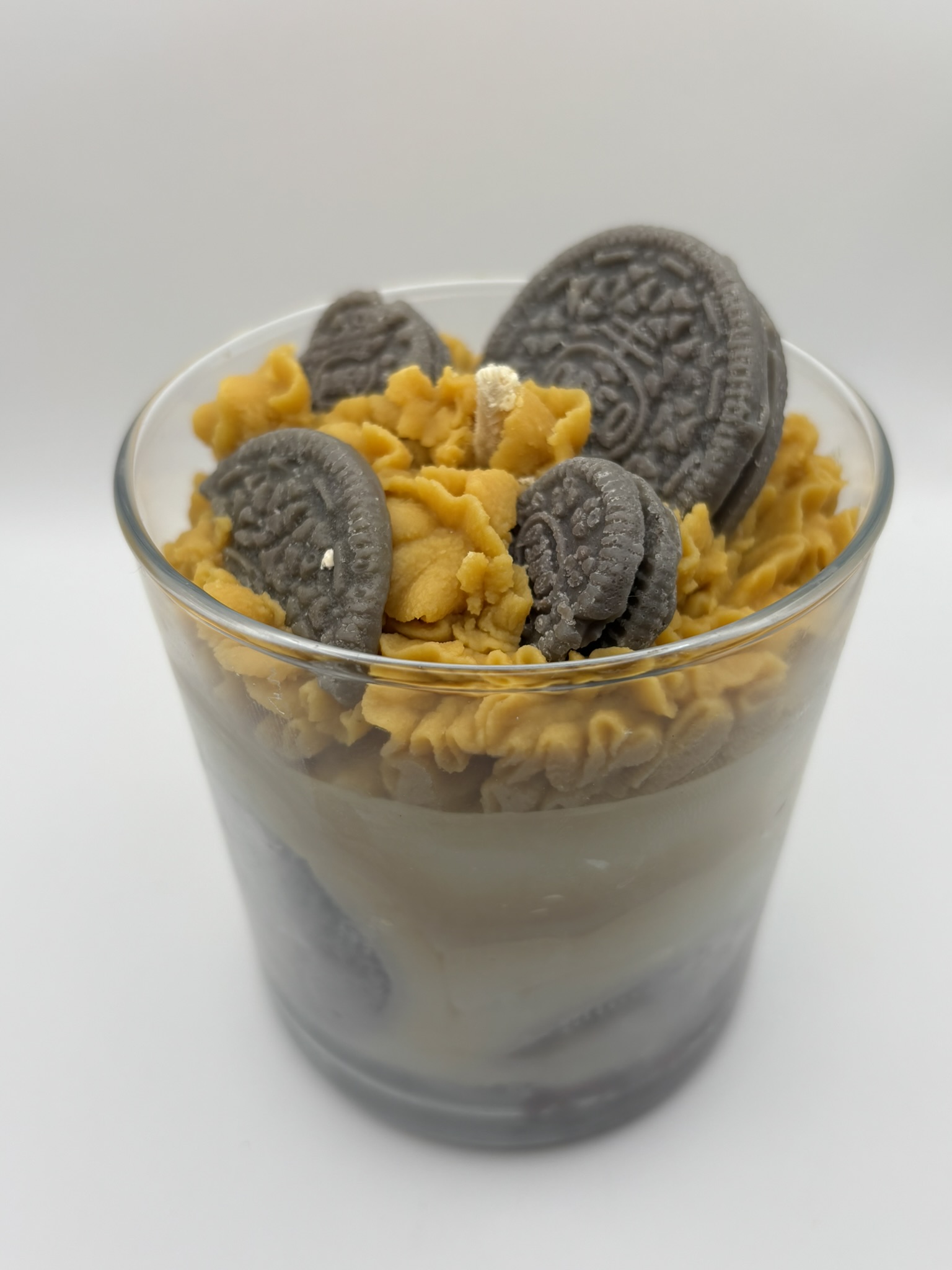 Handmade Cheesecake Candle with Biscuit Base – Vegan Soy Wax Dessert Candle - Image 5