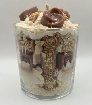 Churros & Chocolate Fudge Brownie Candle – Handmade Vegan Soy Wax Dessert Candle (50–60hr Burn)