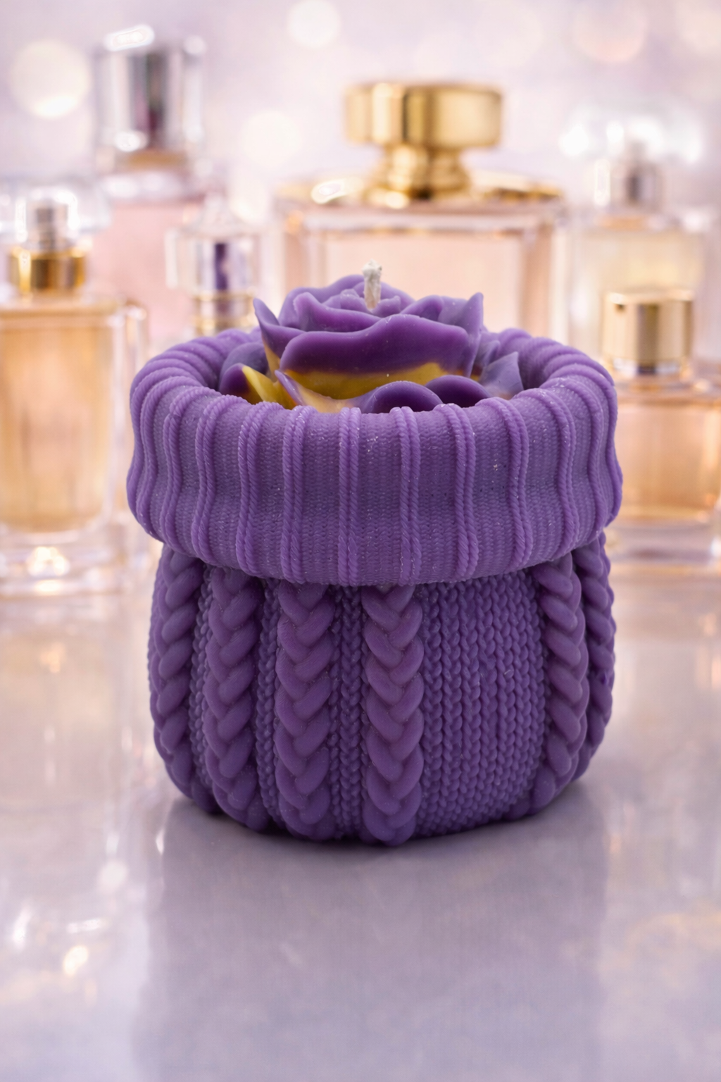 💐🧴 Small Alien Woven Cuff Pillar Candle — Alien (Perfume Inspired) - Image 10