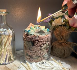 🍫🥜 Dubai Chocolate Pistachio Dessert Candle | Handmade Luxury Soy Wax | Dessert Candle