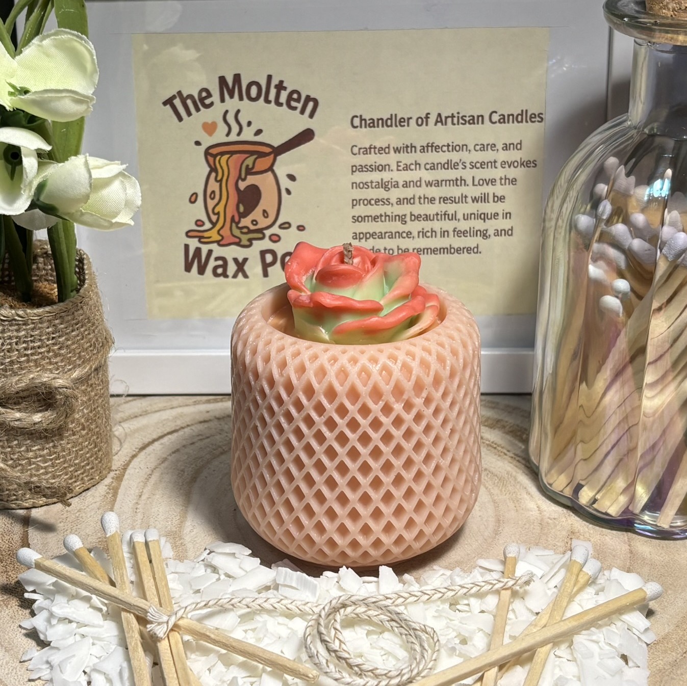 🌸 Peach Blush Rose Lattice Pillar Candle — Baby Powder Scent