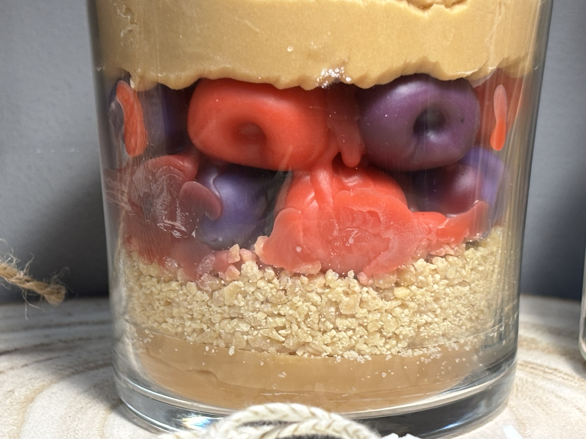 🍒 Cherry Bakewell‑Style Artisan Candle — Sweet Bakery Scent - Image 3