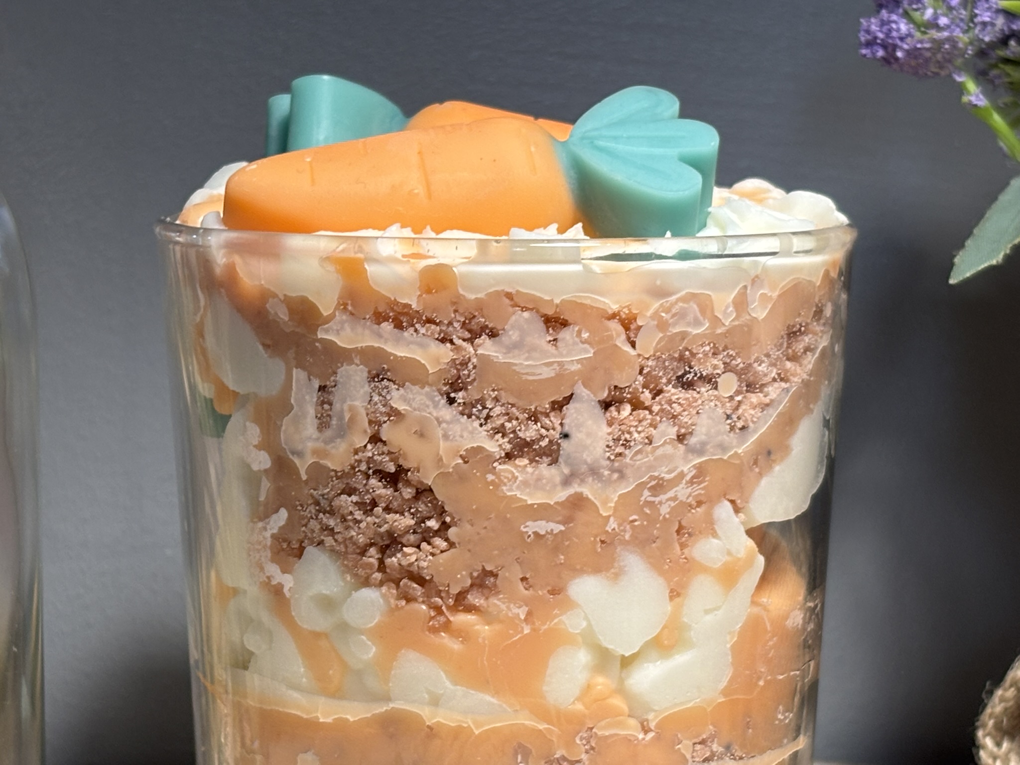 🥕 Carrot Cake Dessert Candle — Spiced Bakery‑Style Soy Wax - Image 4