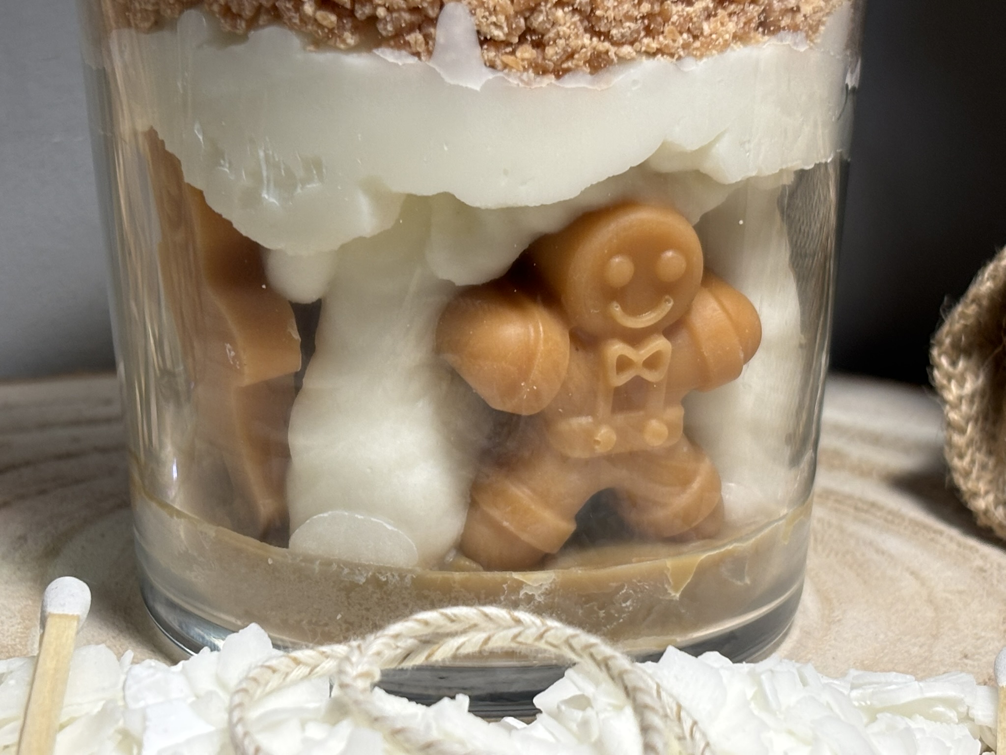 🍪 Spicy Gingerbread Cream Candle — Handmade Vegan Dessert‑Style Soy Wax - Image 4