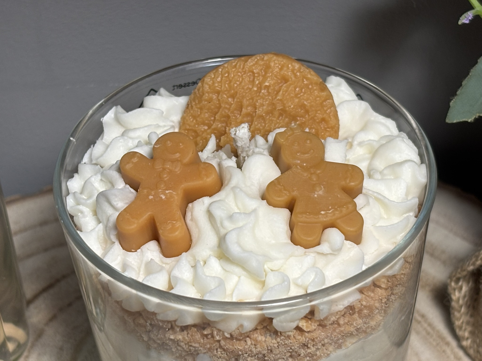 🍪 Spicy Gingerbread Cream Candle — Handmade Vegan Dessert‑Style Soy Wax - Image 9