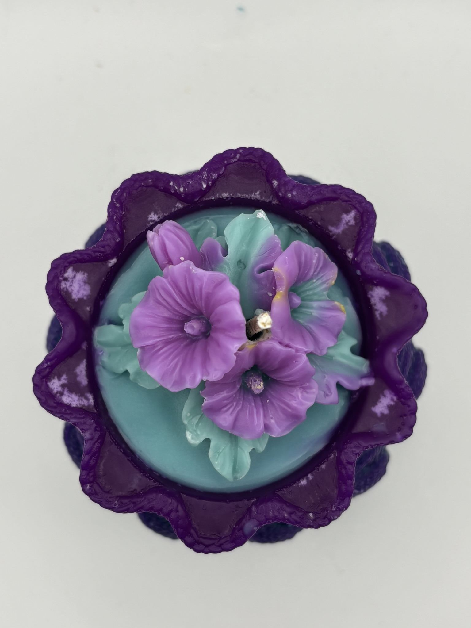 🌿 Teal & Purple Woven Bag‑Style Pillar Candle — Fresh Linen Scent - Image 5