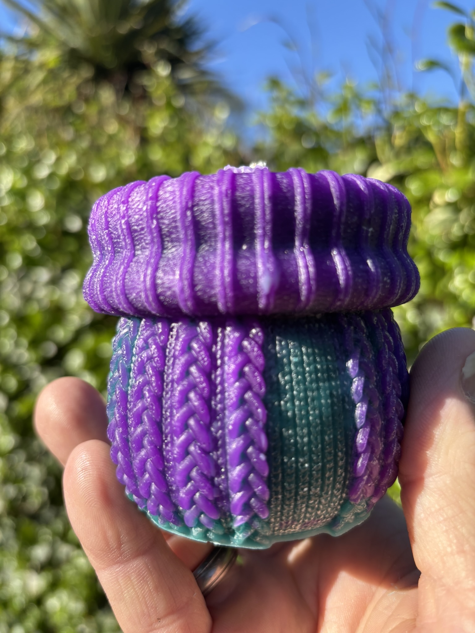 🌾 Linen Fresh Woven Cuff Pillar Candle – Narcissus Flower – 250g - Image 8