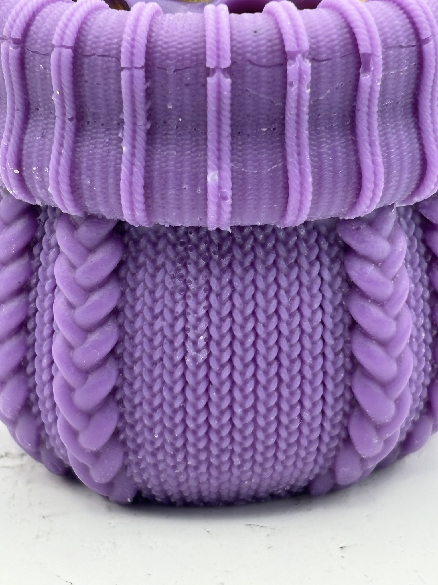 💐🧴 Small Alien Woven Cuff Pillar Candle — Alien (Perfume Inspired) - Image 8