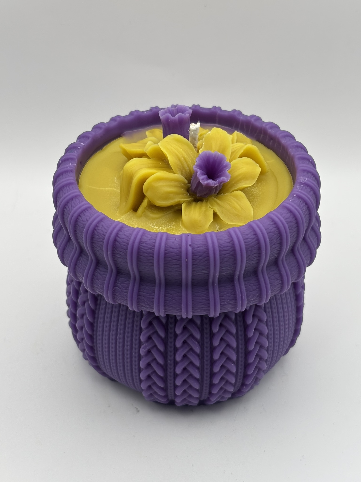 💐🧴 Large Alien Woven Cuff Pillar Candle — Alien (Perfume Inspired) - Image 6