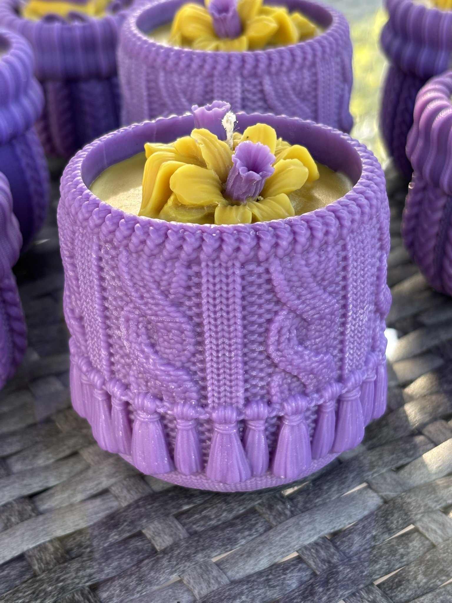 💐🧴 Narcissus Bloom Alien Woven Pillar Candle — Alien (Perfume Inspired)