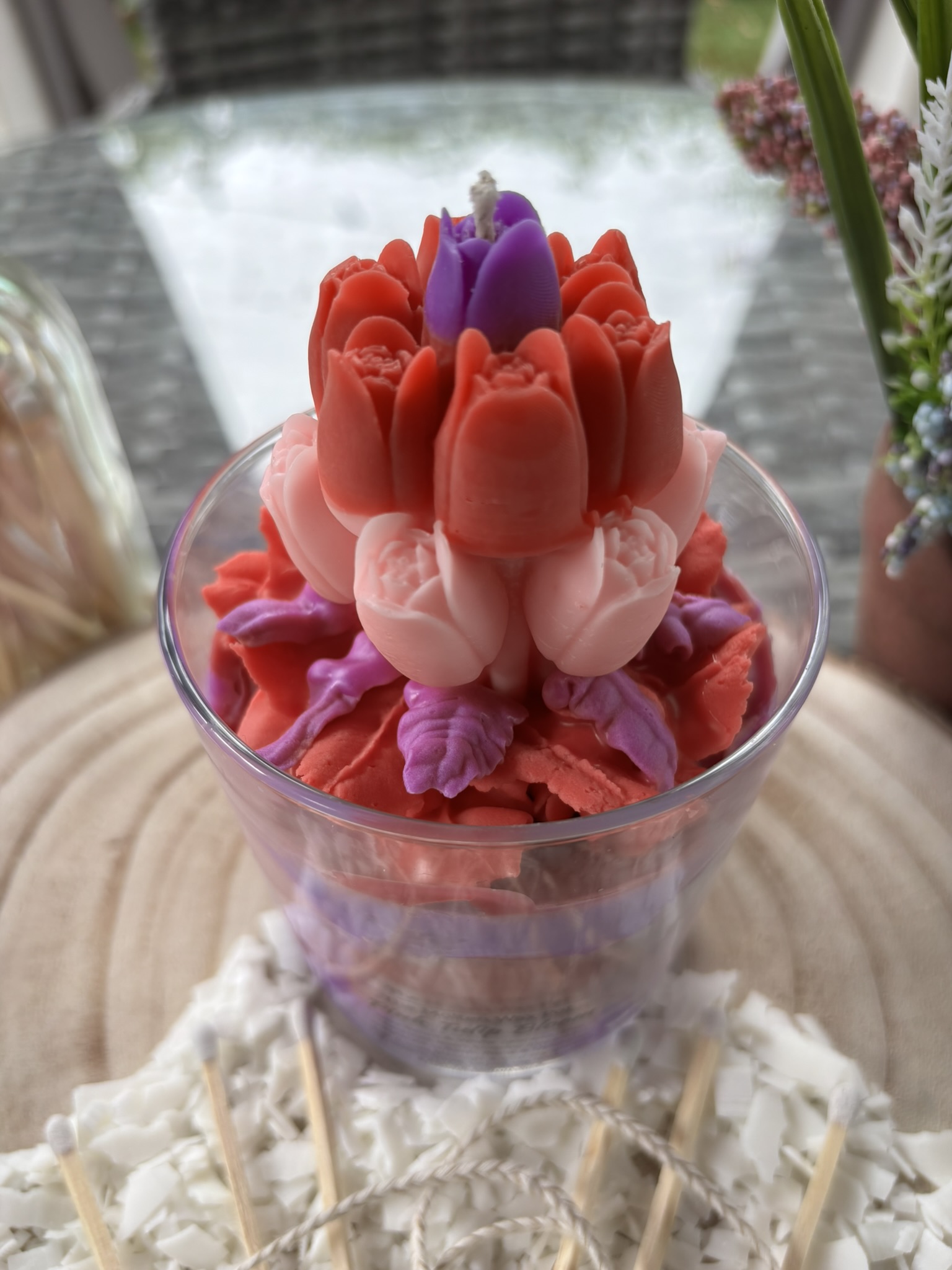 🌷 Pink Tulip Bloom Floral Candle – Hand‑Sculpted Bouquet Design - Image 4