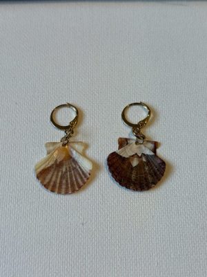 Gold Shell Earrings