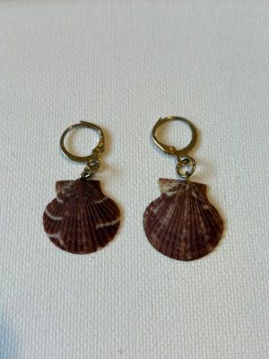 Gold Shell Earrings
