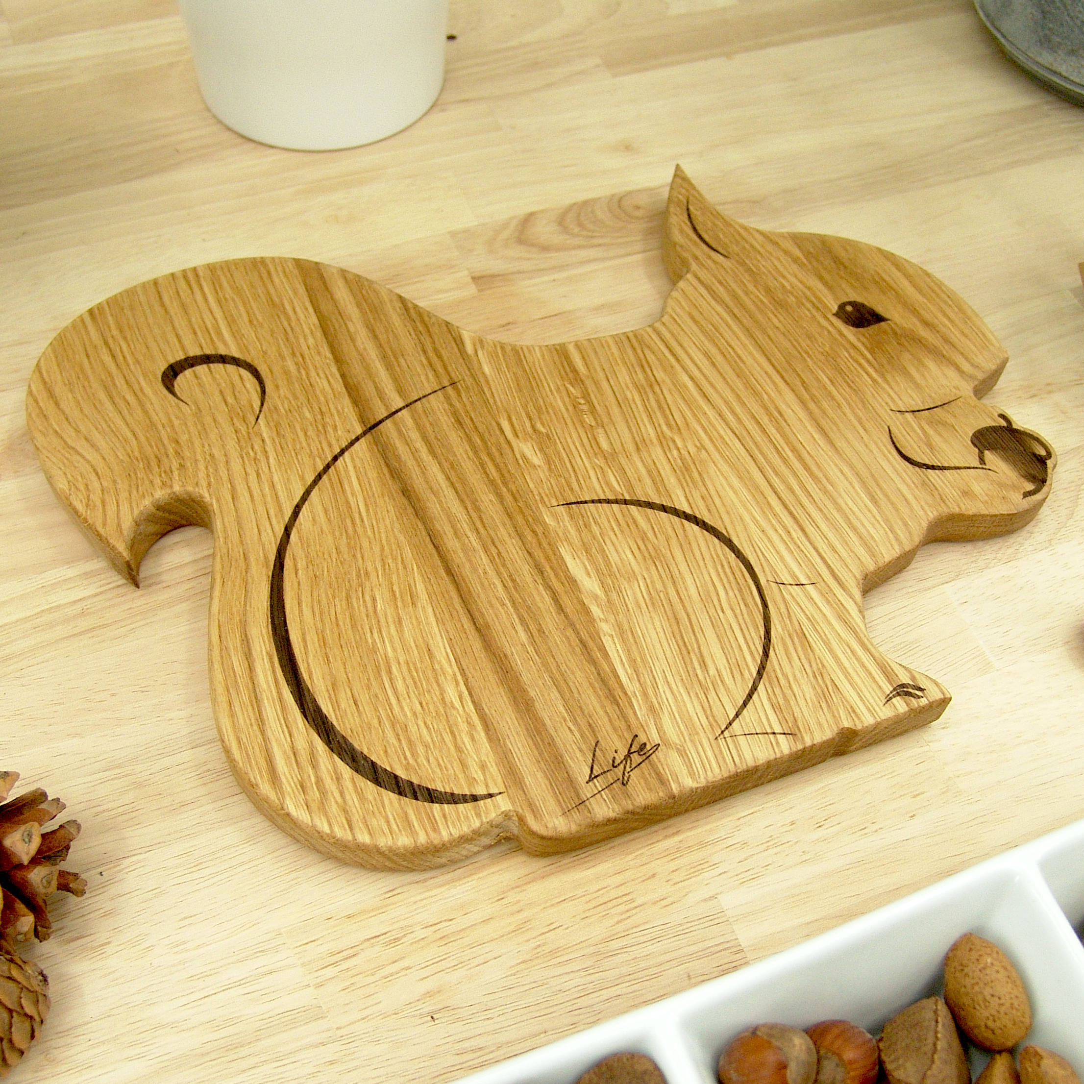 Squirrel Chopping Board - Oak, Wooden Hand Made - Image 8