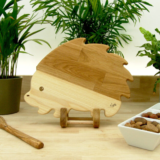 Hedgehog Chopping Board - Oak & Ash Hand Made