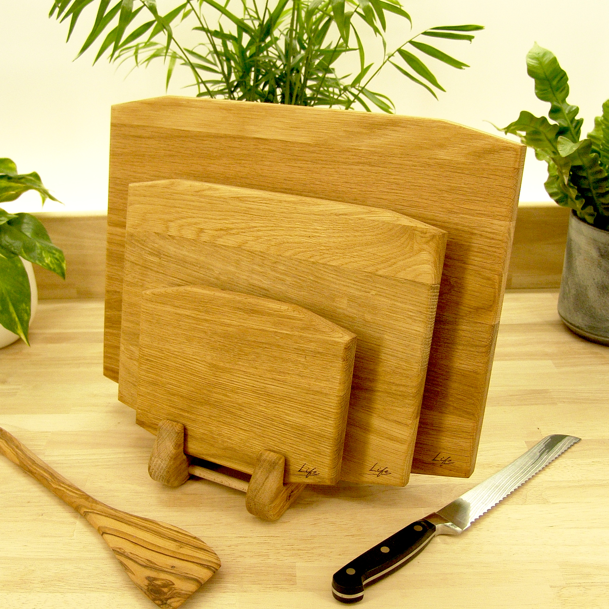 Set of 3 Solid Oak Chopping Boards – Large, Medium & Small