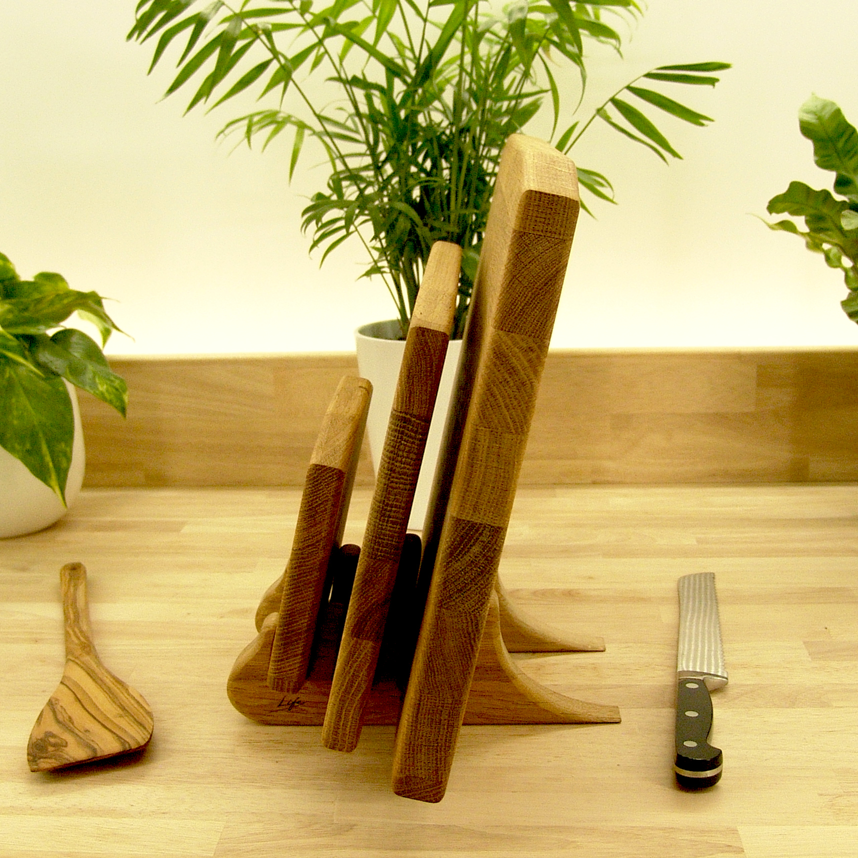 Set of 3 Solid Oak Chopping Boards – Large, Medium & Small - Image 14
