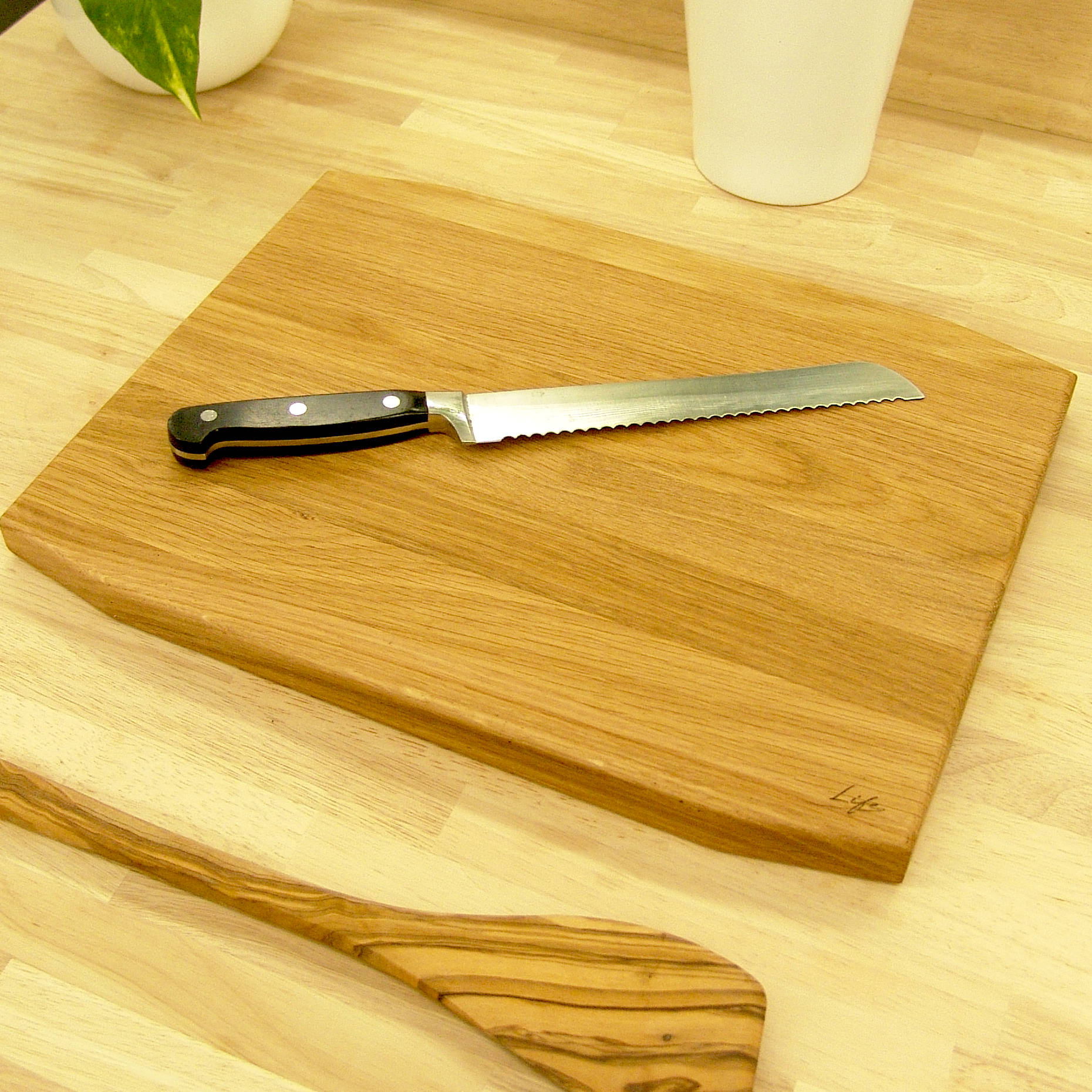 Set of 3 Solid Oak Chopping Boards – Large, Medium & Small - Image 8