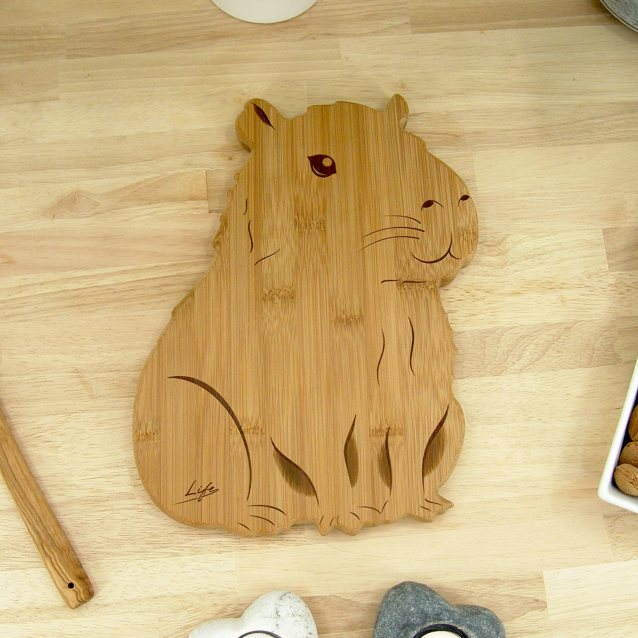 Capybara Chopping Board – Handmade Bamboo Cutting & Serving Board - Image 8