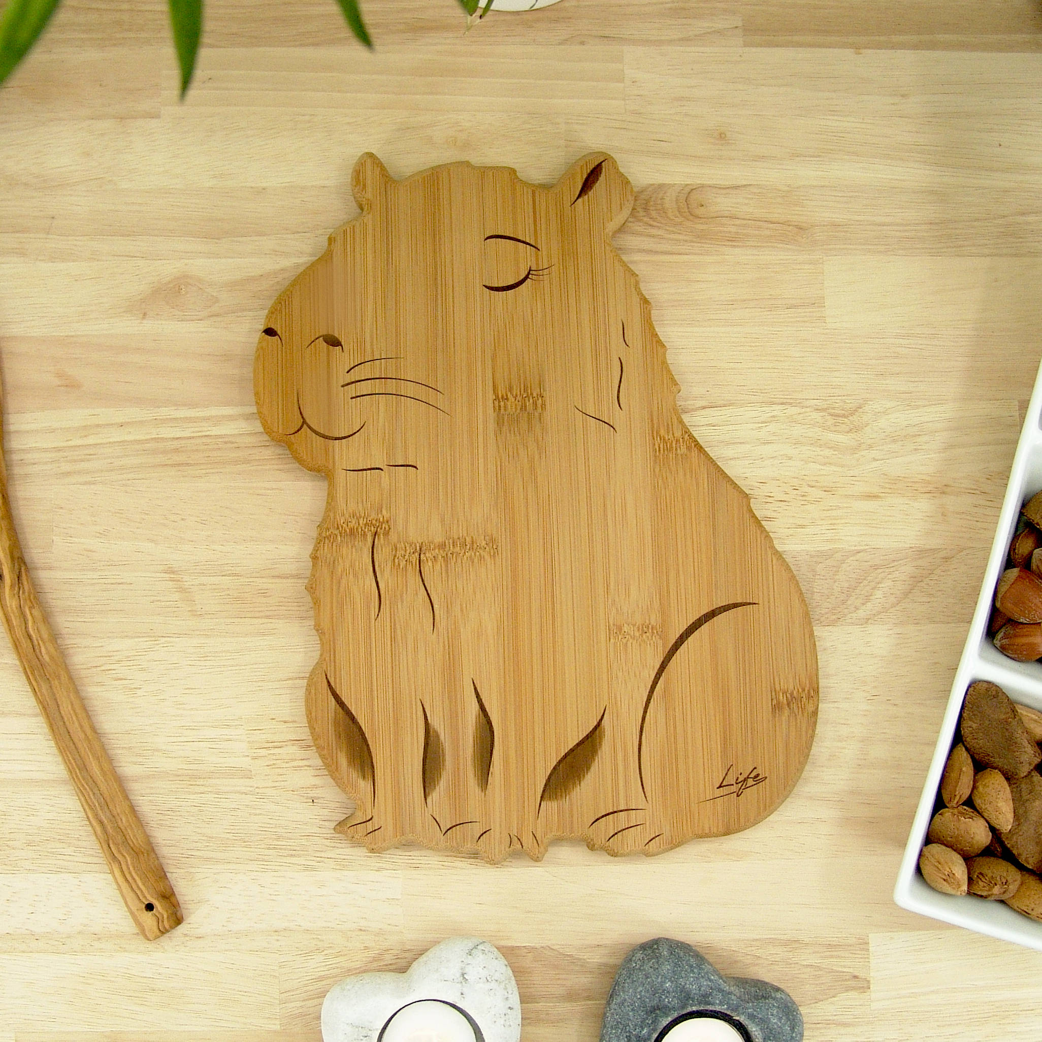 Capybara Chopping Board – Handmade Bamboo Cutting & Serving Board - Image 7