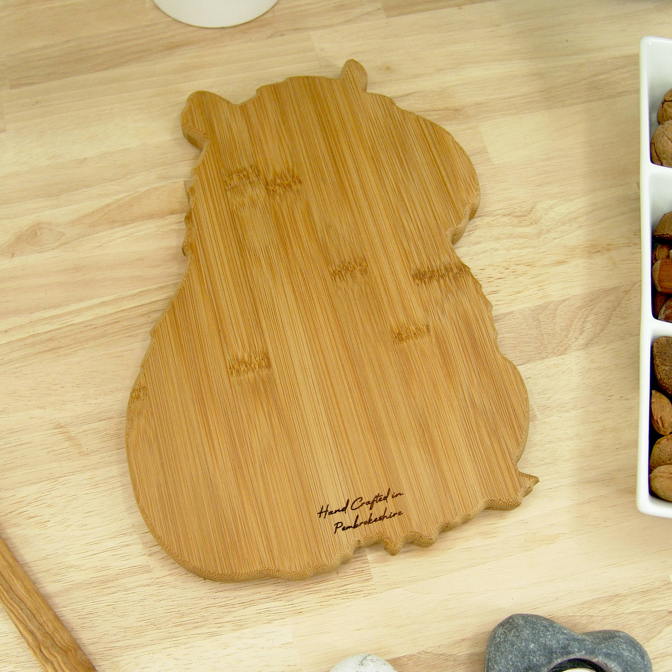 Capybara Chopping Board – Handmade Bamboo Cutting & Serving Board - Image 4