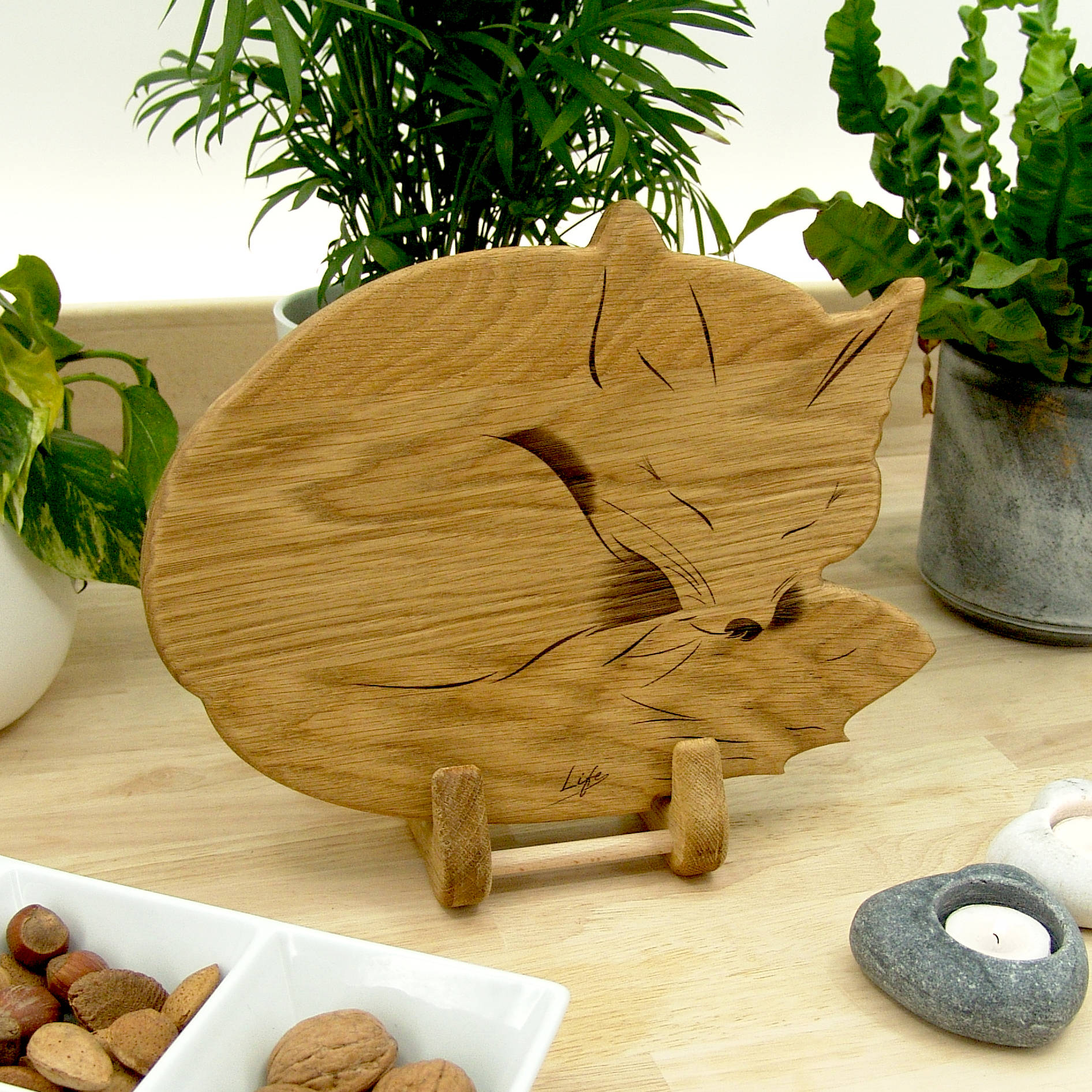 Handmade Fox Chopping Board in British Oak – Wooden Fox Gift - Image 15