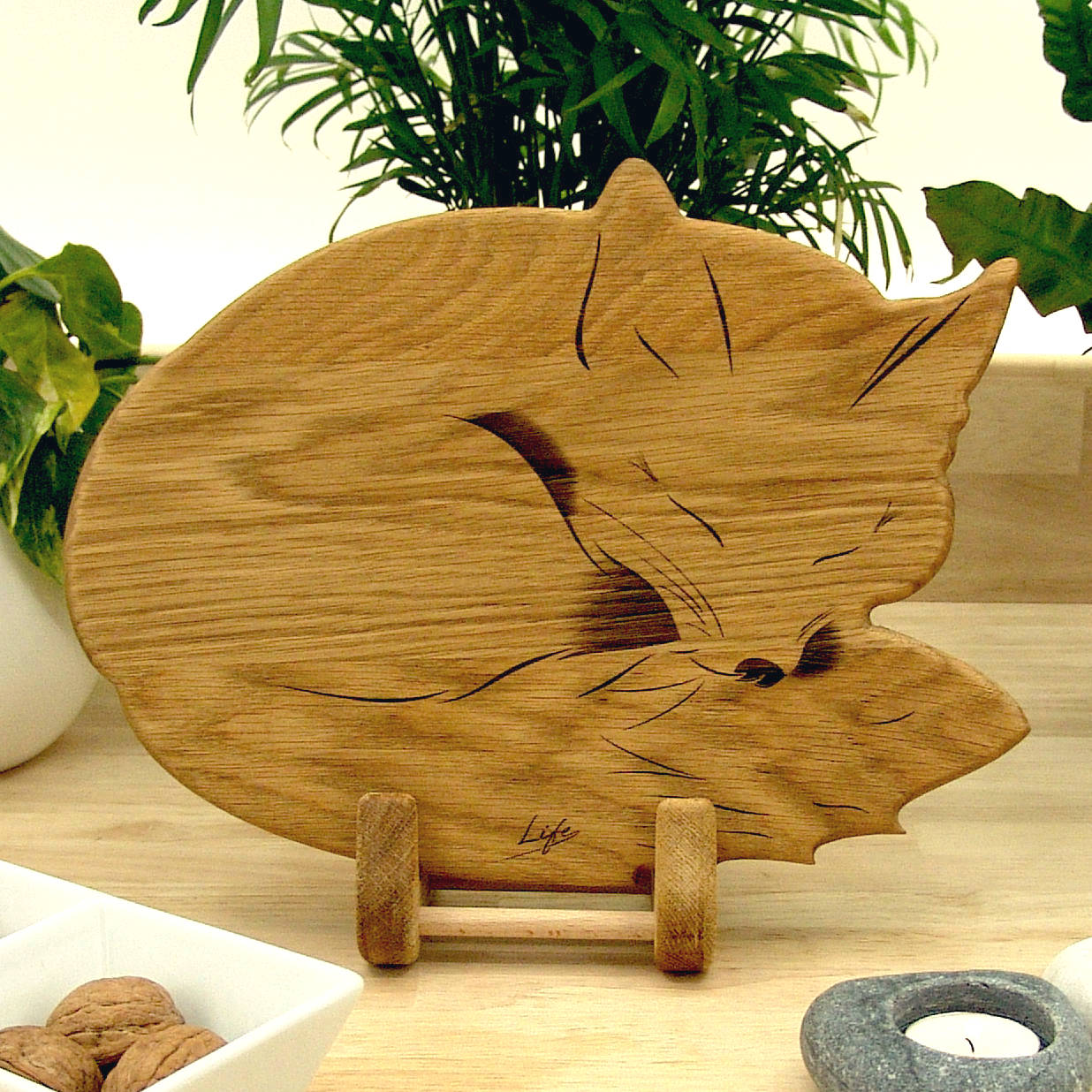 Handmade Fox Chopping Board in British Oak – Wooden Fox Gift - Image 8