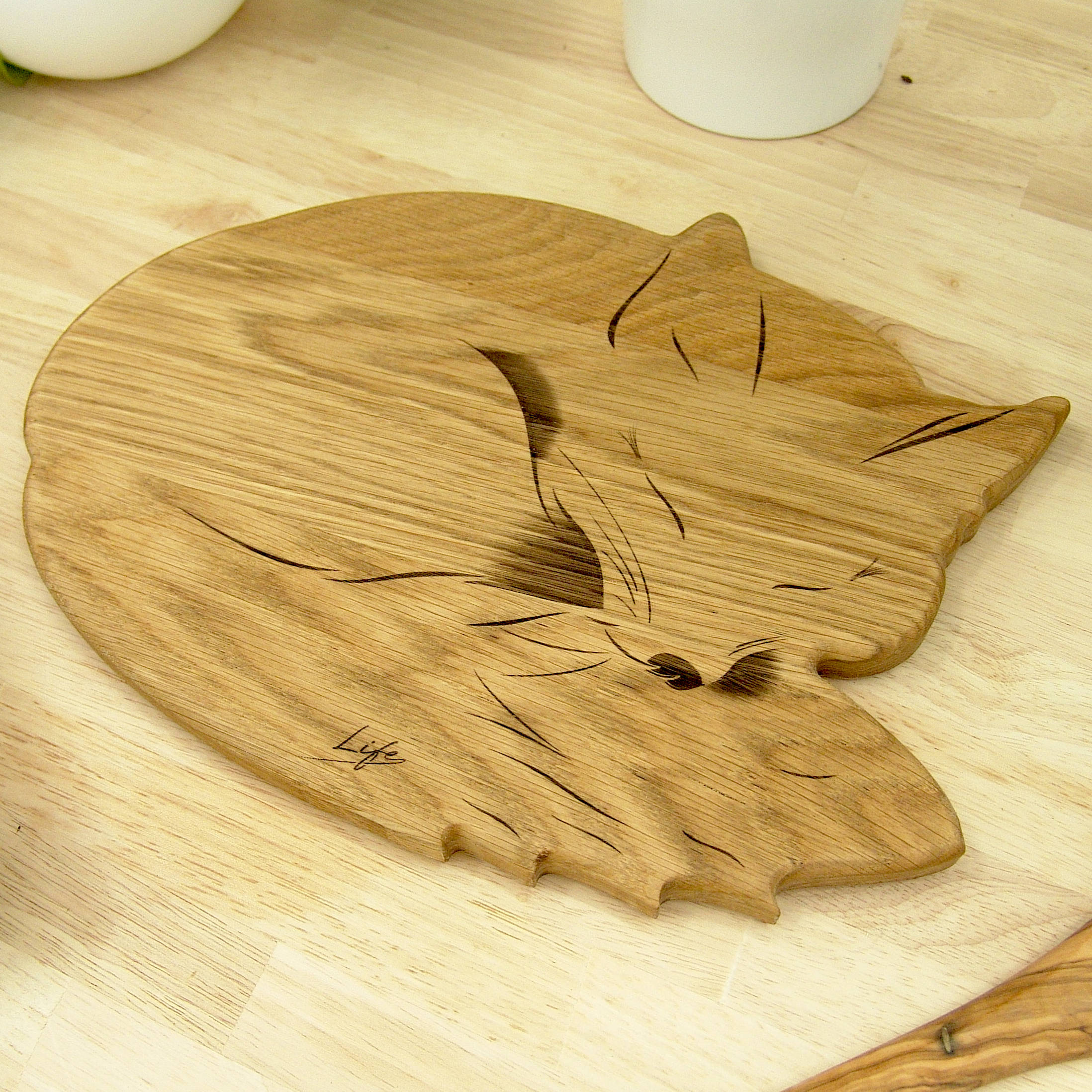 Handmade Fox Chopping Board in British Oak – Wooden Fox Gift - Image 7