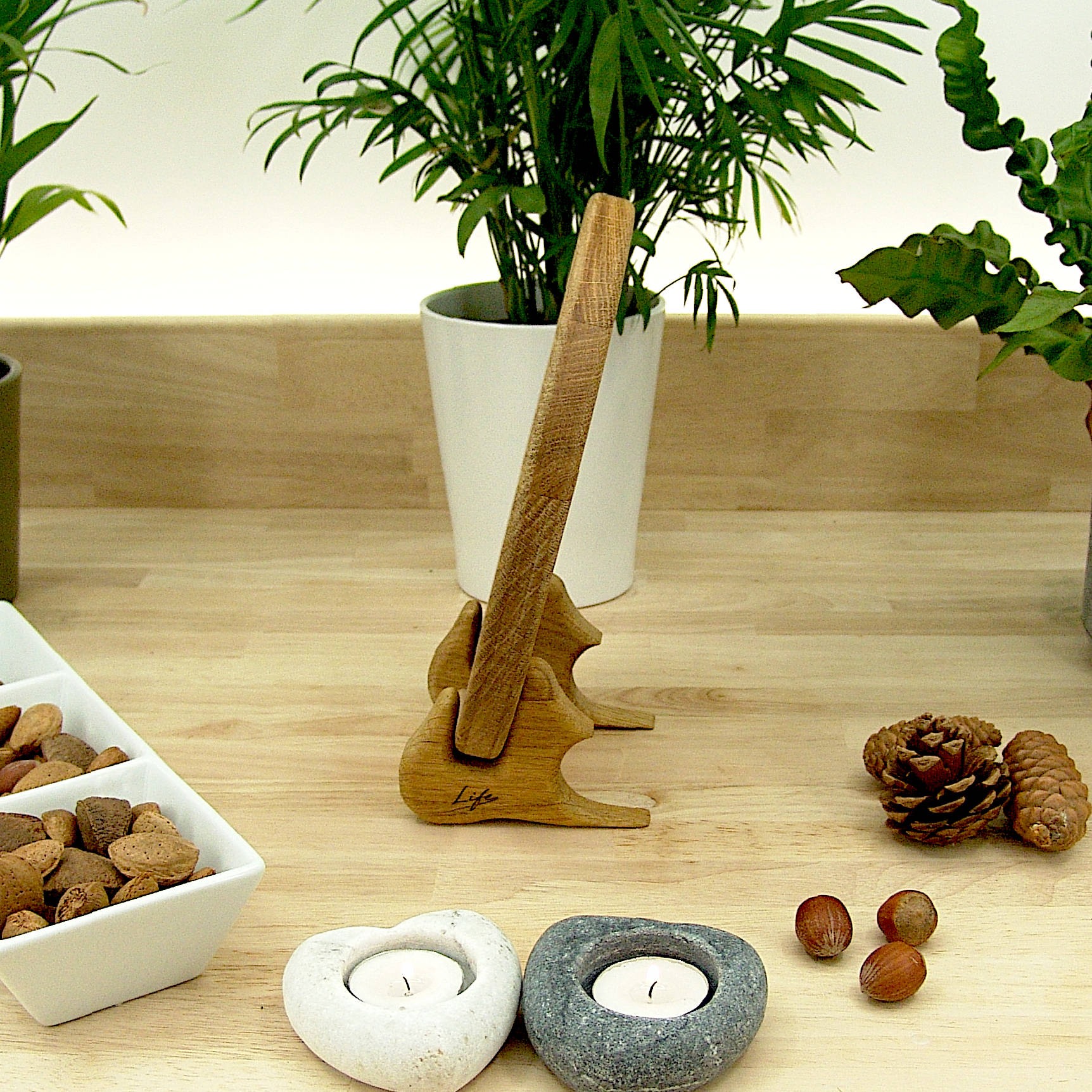 Handmade Oak Duck Chopping Board – Wooden Serving Board, Made in Wales (Copy) - Image 13