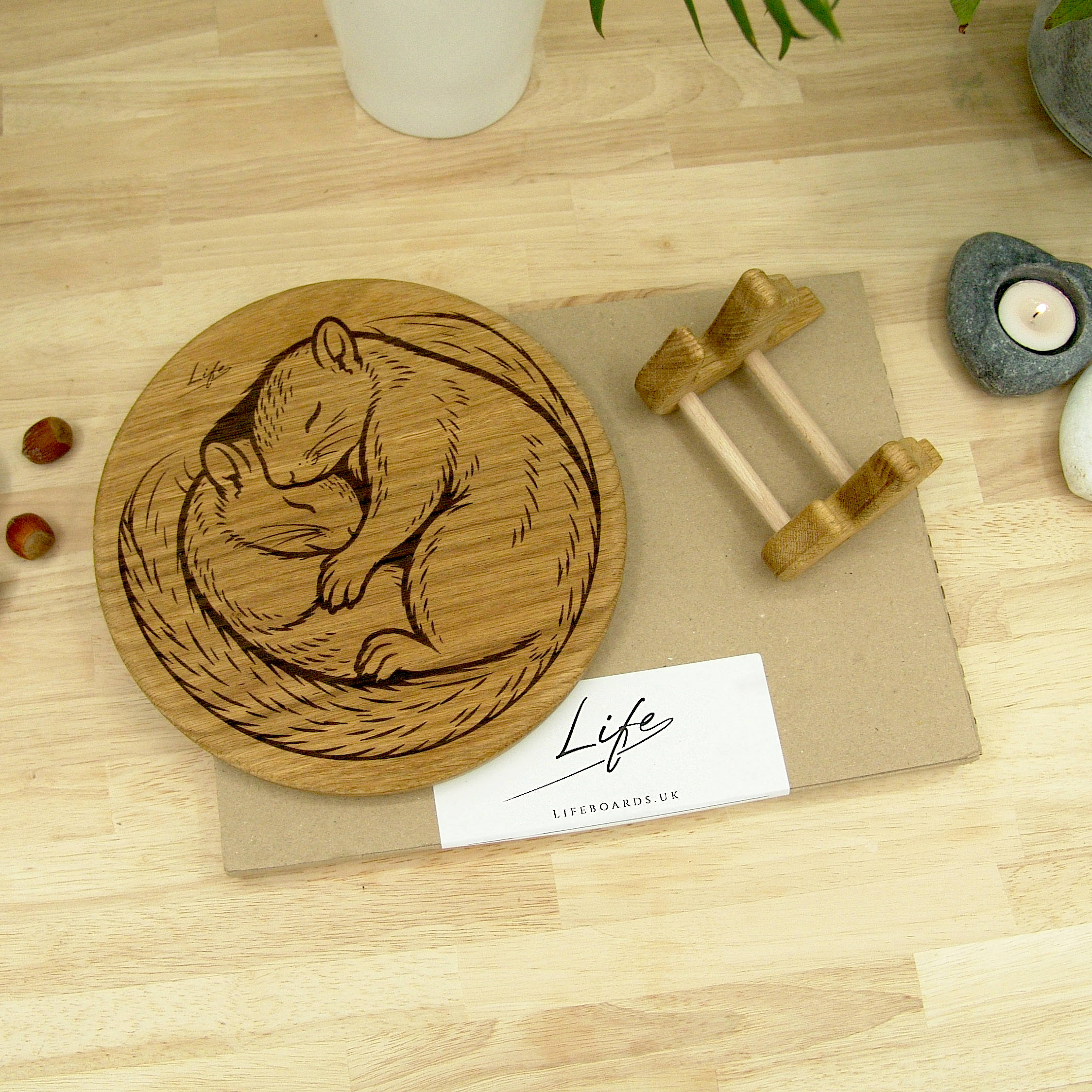 Handmade Oak Duck Chopping Board – Wooden Serving Board, Made in Wales (Copy) - Image 3