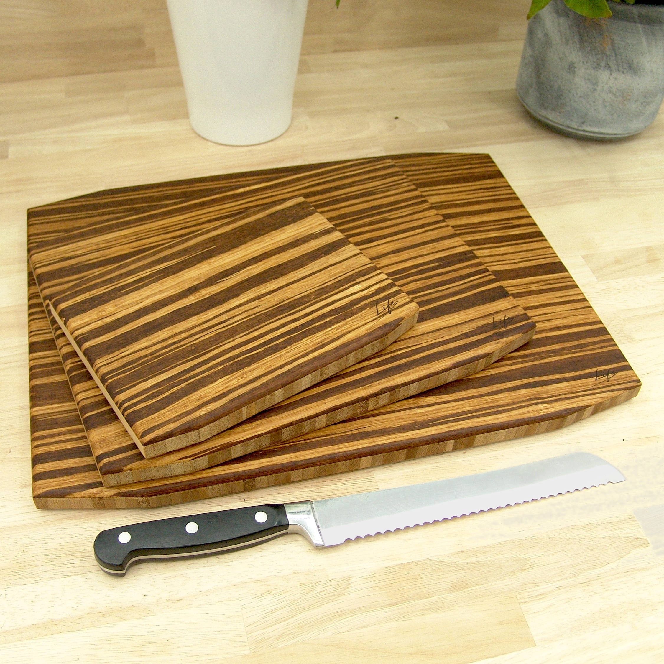 Set of 3 Tiger Bamboo Chopping Boards – Large, Medium & Small - Image 3